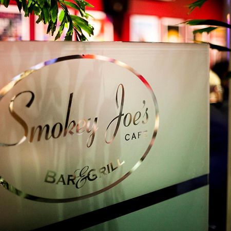 라마다 허비 베이 호텔 허비베이 외부 사진 Smokey Joe's