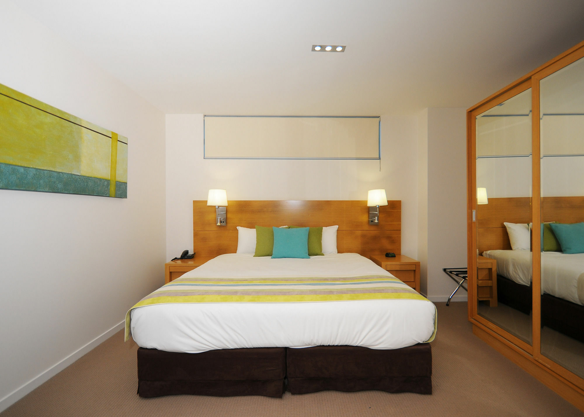 라마다 허비 베이 호텔 허비베이 외부 사진 A bedroom at the hotel